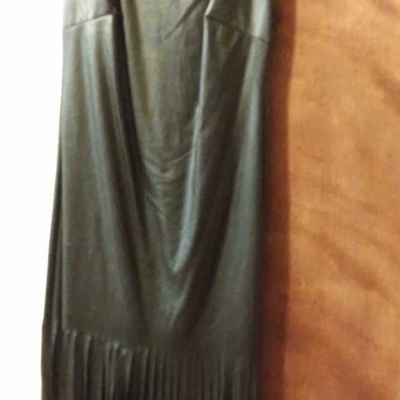 Dress - Picture 2 of 6